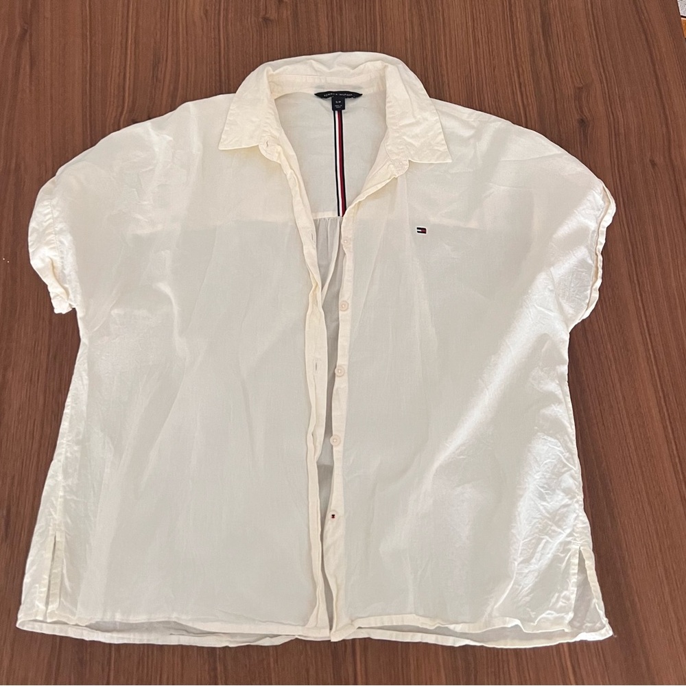 Tommy Hilfiger White short sleeve button down shirt with TH Logo summer blouse